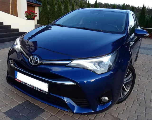 TOYOTA Avensis 1.8 Prestige MS