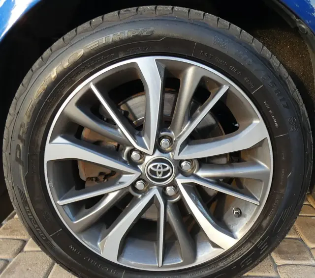 TOYOTA Avensis 1.8 Prestige MS