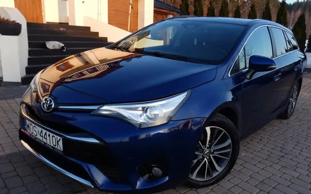 TOYOTA Avensis 1.8 Prestige MS