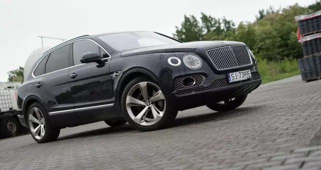 BENTLEY Bentayga W12