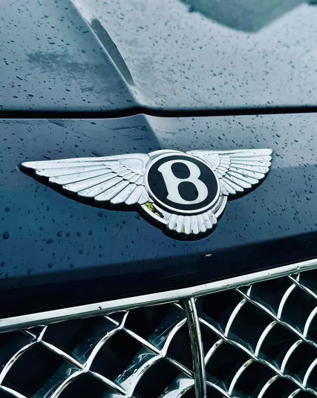 BENTLEY Bentayga W12