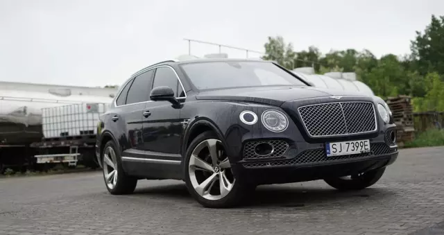 BENTLEY Bentayga W12