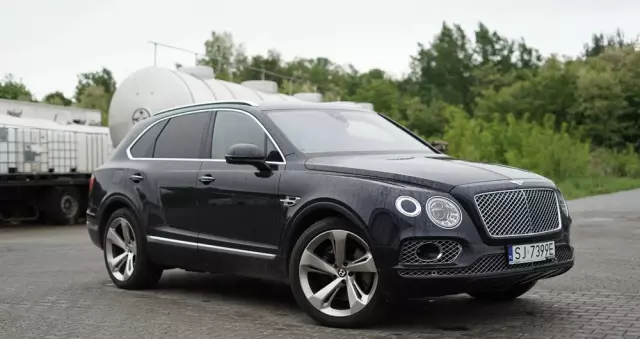 BENTLEY Bentayga W12