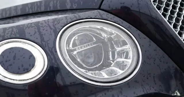 BENTLEY Bentayga W12