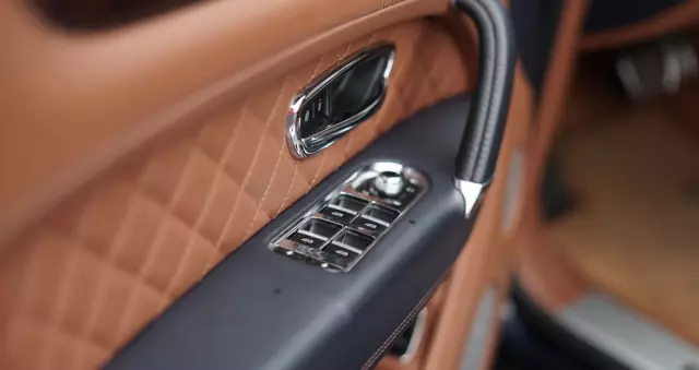 BENTLEY Bentayga W12