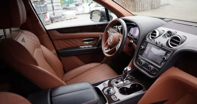 BENTLEY Bentayga W12