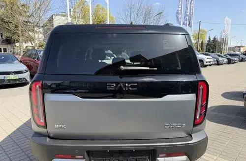BAIC Beijing 5 