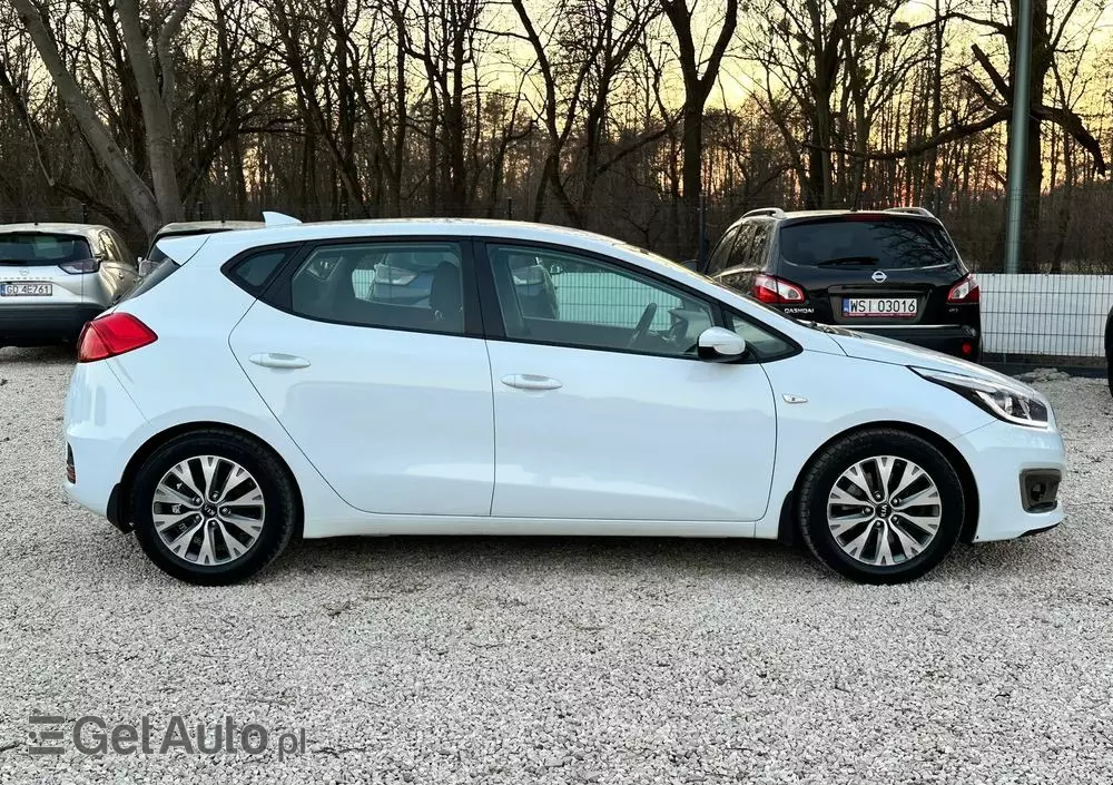 KIA Ceed Cee'd 1.6 CRDi Smart