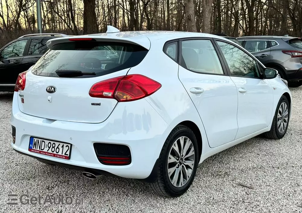 KIA Ceed Cee'd 1.6 CRDi Smart