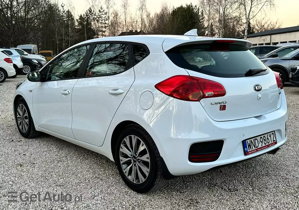 KIA Ceed Cee'd 1.6 CRDi Smart