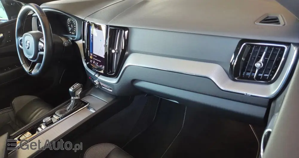 VOLVO XC 60 D4 Geartronic RDesign