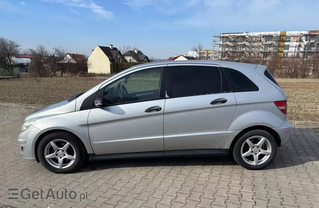 MERCEDES-BENZ Klasa B 