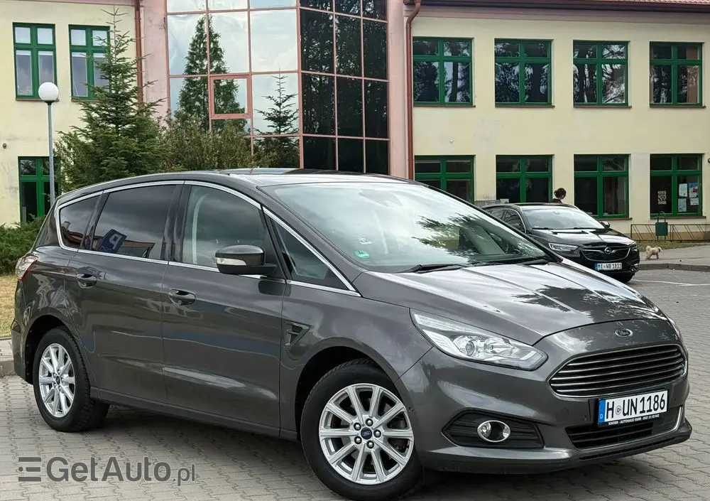 FORD S-Max 2.0 TDCi Titanium