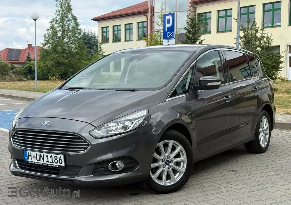 FORD S-Max 2.0 TDCi Titanium
