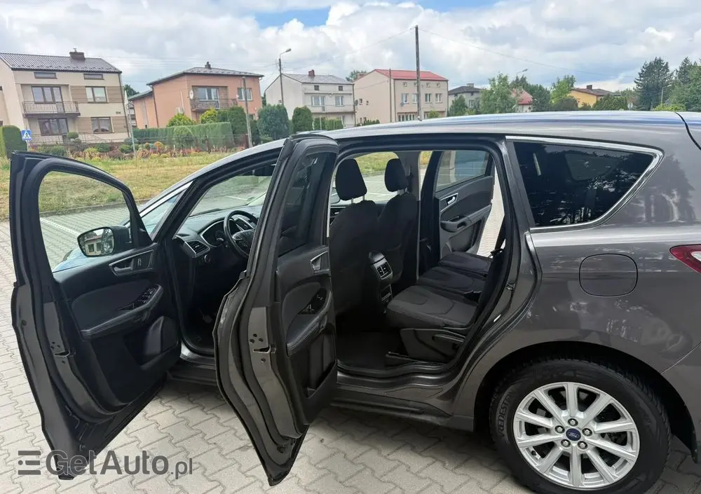 FORD S-Max 2.0 TDCi Titanium