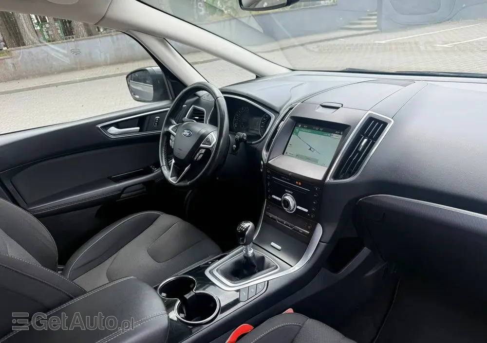 FORD S-Max 2.0 TDCi Titanium