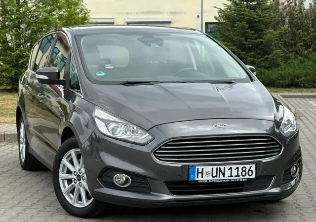 FORD S-Max 2.0 TDCi Titanium