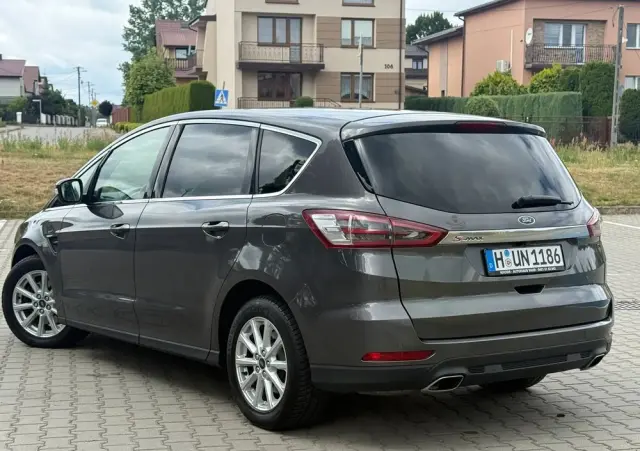 FORD S-Max 2.0 TDCi Titanium