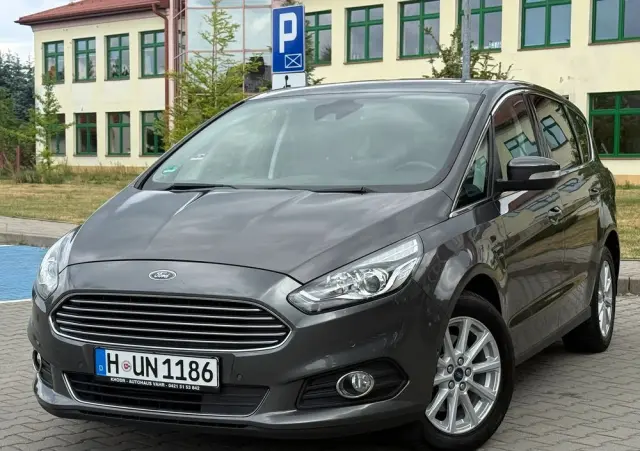 FORD S-Max 2.0 TDCi Titanium