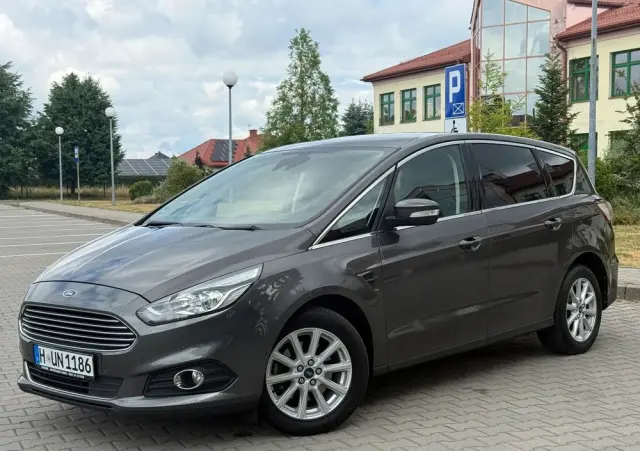 FORD S-Max 2.0 TDCi Titanium