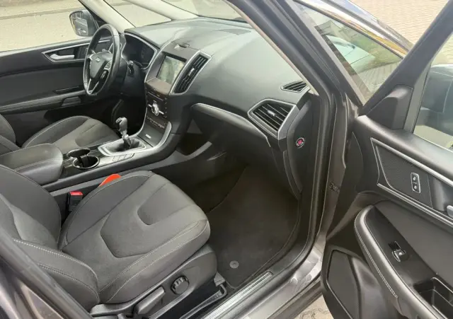 FORD S-Max 2.0 TDCi Titanium