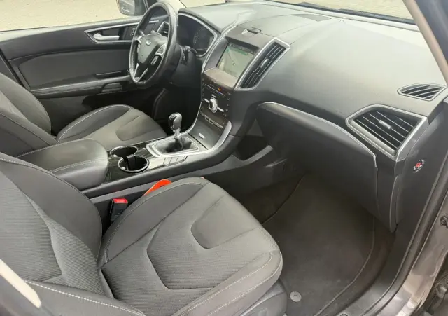 FORD S-Max 2.0 TDCi Titanium