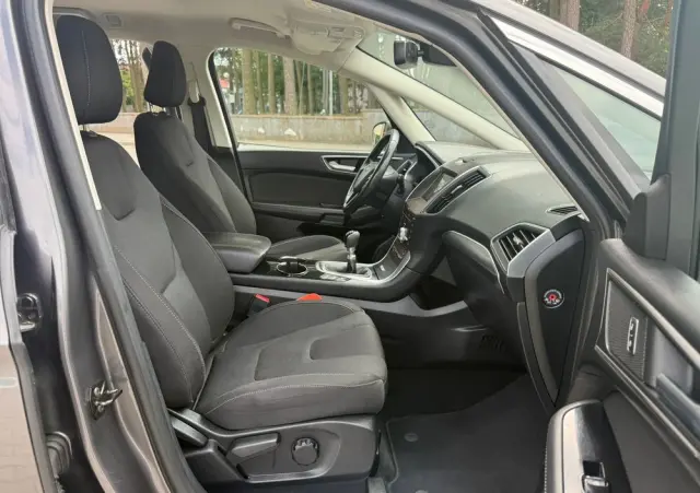 FORD S-Max 2.0 TDCi Titanium