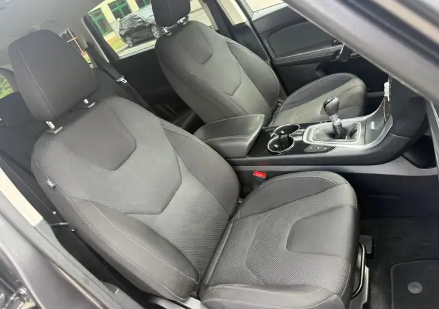 FORD S-Max 2.0 TDCi Titanium
