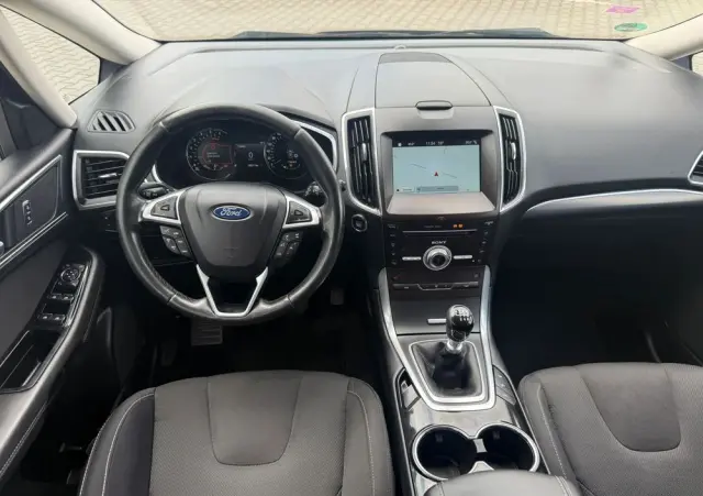 FORD S-Max 2.0 TDCi Titanium