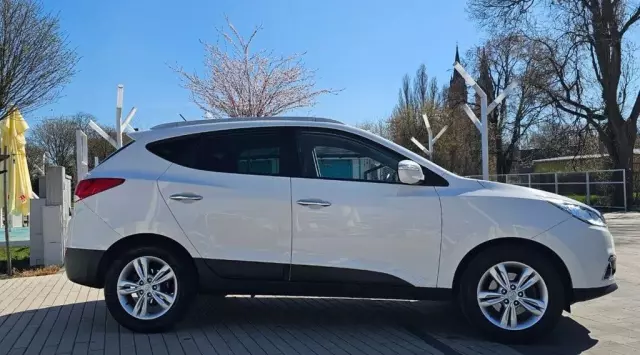 HYUNDAI Ix35 