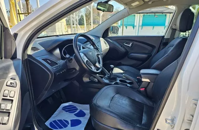 HYUNDAI Ix35 