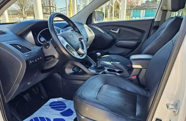 HYUNDAI Ix35 