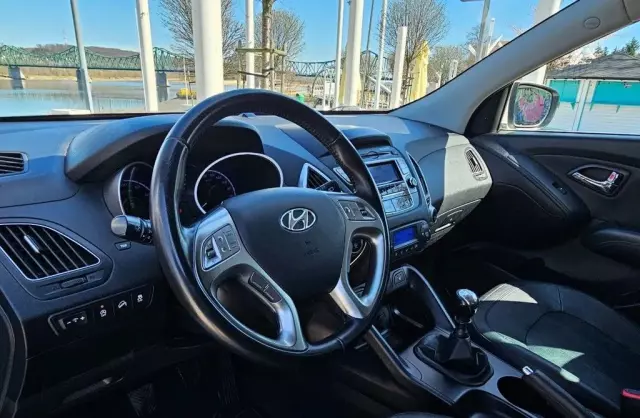 HYUNDAI Ix35 
