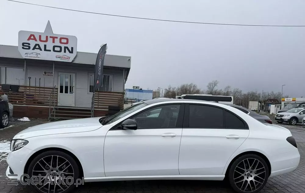 MERCEDES-BENZ Klasa E 200 d 9G-TRONIC