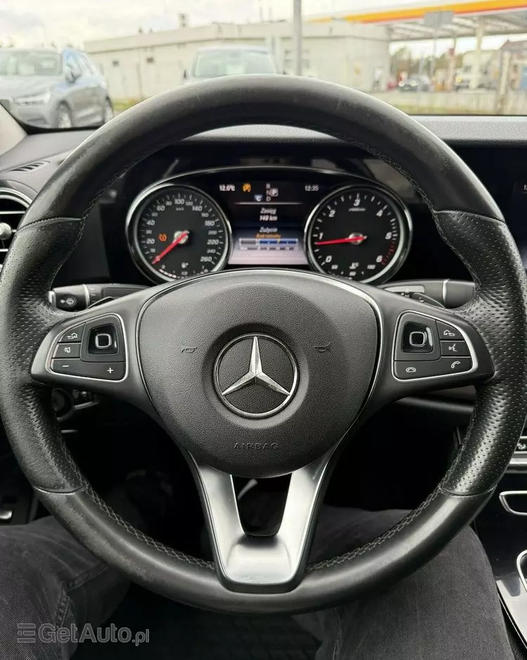 MERCEDES-BENZ Klasa E 200 d 9G-TRONIC