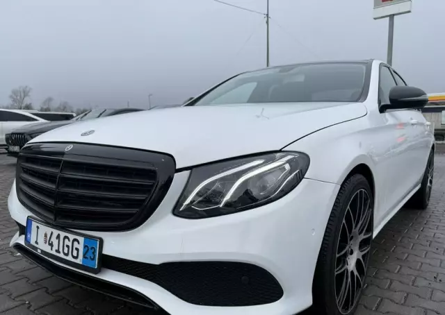 MERCEDES-BENZ Klasa E 200 d 9G-TRONIC