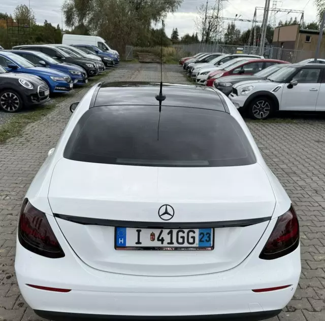 MERCEDES-BENZ Klasa E 200 d 9G-TRONIC