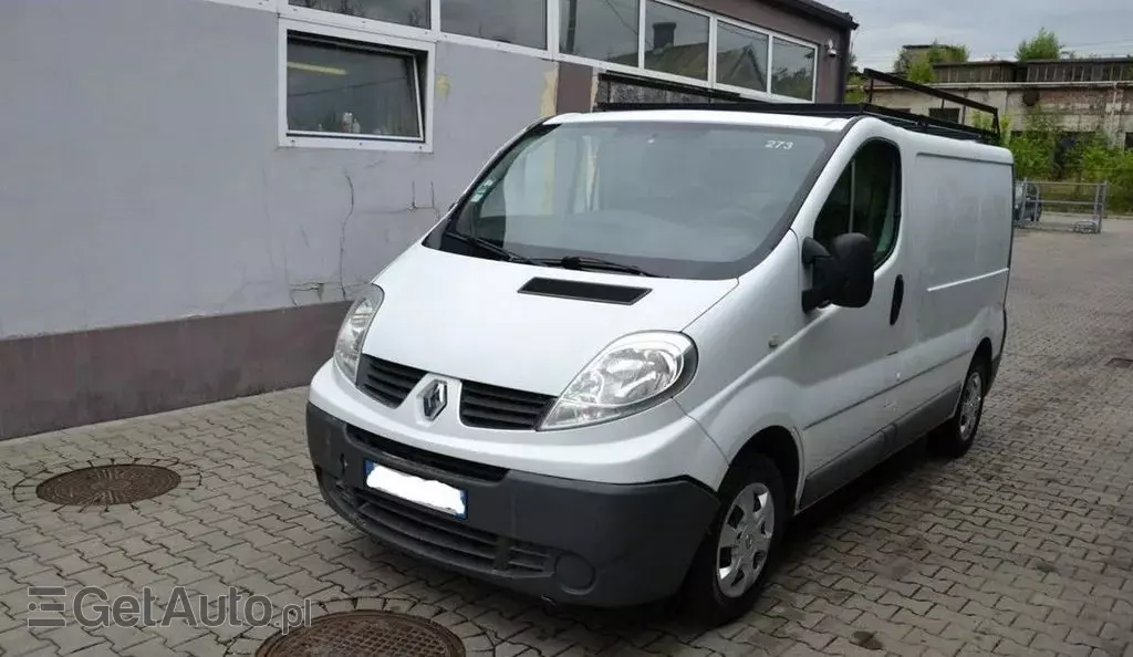 RENAULT Trafic 