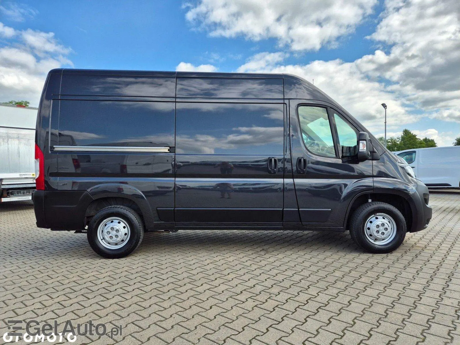 PEUGEOT Boxer 330 L2H2