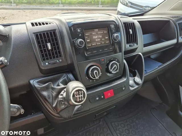 PEUGEOT Boxer 330 L2H2