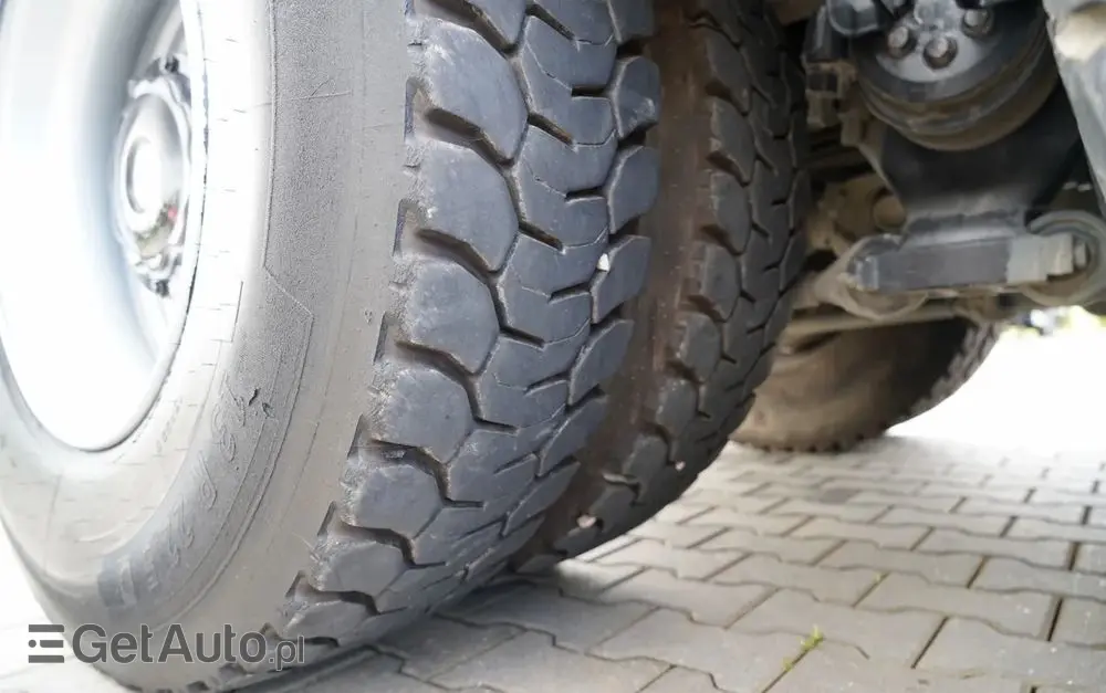 MAN TGS 33.360 / 6x4 / WYWROTKA + HDS HMF 1820 K-RC / wysów 10m / HYDROBURTA / CHWYTAK / NAVI / MANUAL / SPROWADZONY 