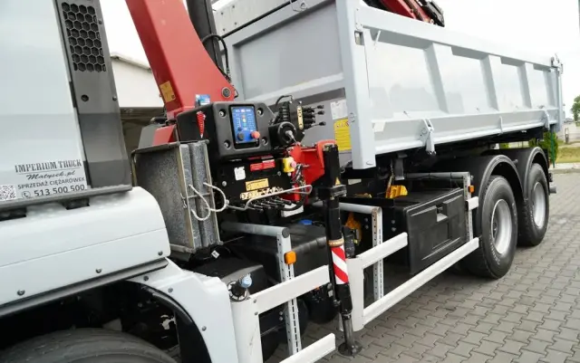 MAN TGS 33.360 / 6x4 / WYWROTKA + HDS HMF 1820 K-RC / wysów 10m / HYDROBURTA / CHWYTAK / NAVI / MANUAL / SPROWADZONY 