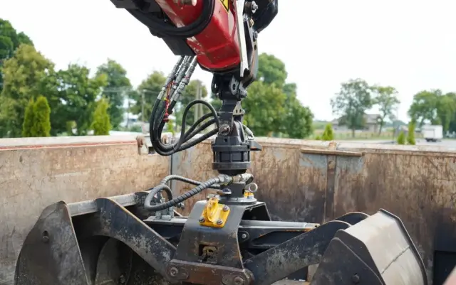 MAN TGS 33.360 / 6x4 / WYWROTKA + HDS HMF 1820 K-RC / wysów 10m / HYDROBURTA / CHWYTAK / NAVI / MANUAL / SPROWADZONY 