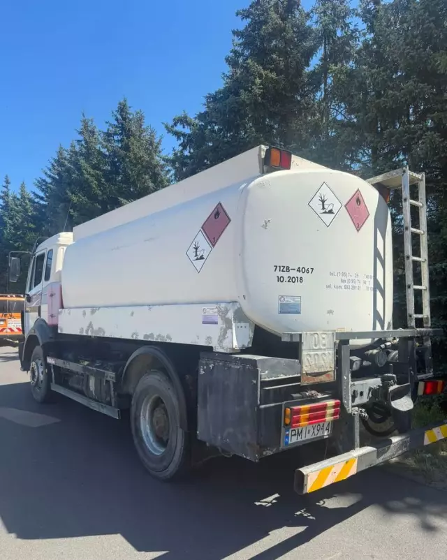 MERCEDES-BENZ 1827 blatt/blatt 