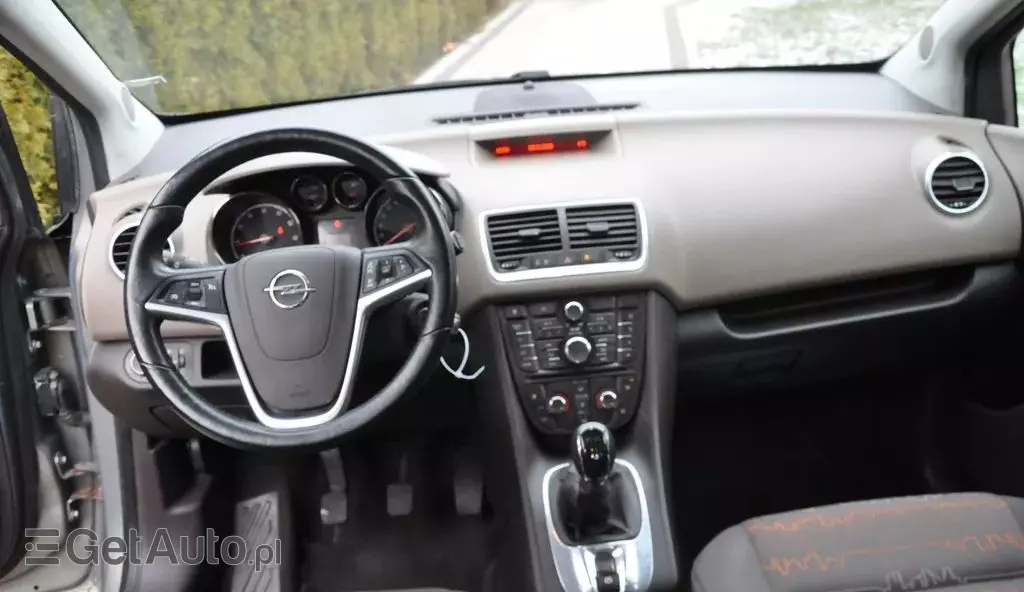 OPEL Meriva 1.4 Turbo (140 KM)