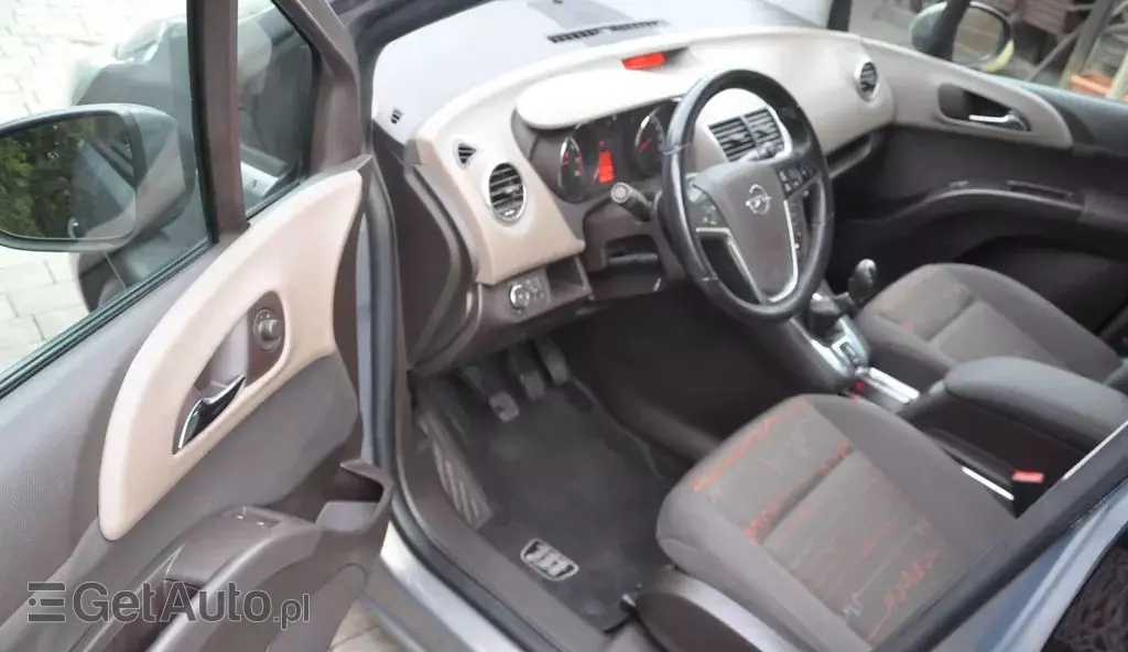OPEL Meriva 1.4 Turbo (140 KM)