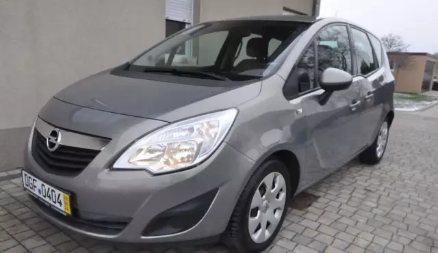 OPEL Meriva 1.4 Turbo (140 KM)
