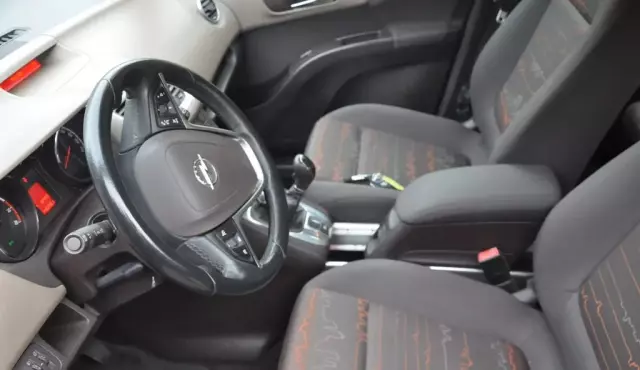 OPEL Meriva 1.4 Turbo (140 KM)