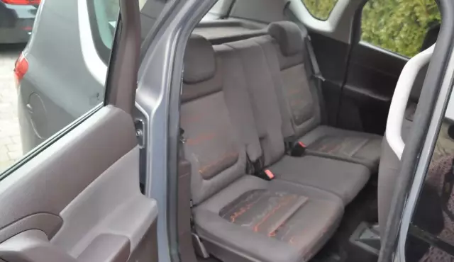 OPEL Meriva 1.4 Turbo (140 KM)