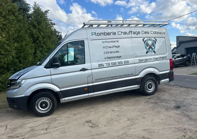 VOLKSWAGEN Crafter 